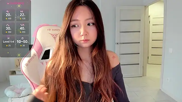Snapshot of Fluffy_Rose chatting on May 2026 08:08:02 AM Fluffy Rose online show from May 2026 08:08:02 AM