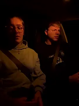 Snapshot of xX_HotCouple_Xx chatting on December 2024 06:21:01 PM xX HotCouple Xx online show from December 2024 06:21:01 PM