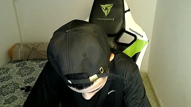 Snapshot of bby_santi chatting on March 2025 05:49:01 PM bby santi online show from March 2025 05:49:01 PM