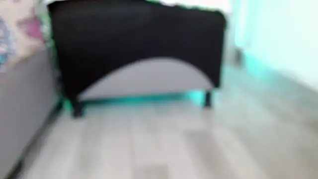 sara-bbc-dominant online show from October 2025 08:43:01 PM