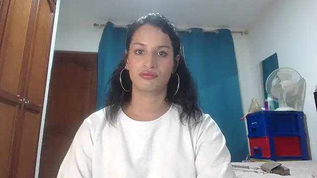 jennifer ts online show from March 2025 10:39:02 PM