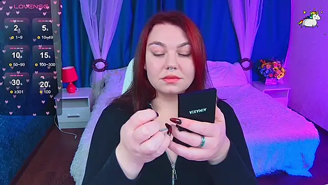 Lilumytrend online show from November 2025 12:15:02 PM