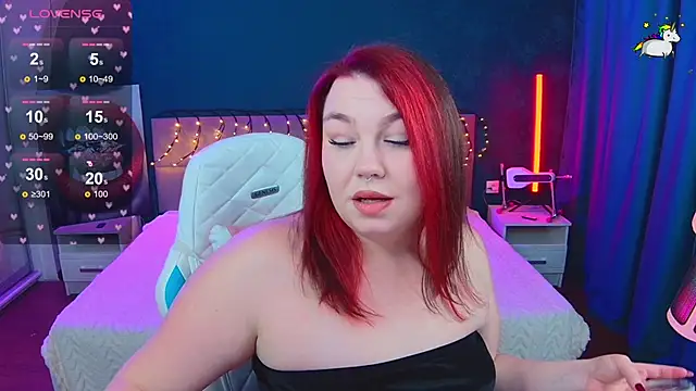 Lilumytrend online show from November 2025 12:06:01 PM