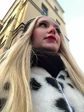 Milkyy wway online show from February 2025 07:26:02 AM