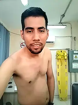 EnriquePersian197 online show from November 2025 06:57:01 PM