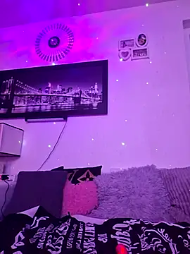 Snapshot of Jaylaloveofficial chatting on March 2025 01:26:02 AM Jaylaloveofficial online show from March 2025 01:26:02 AM