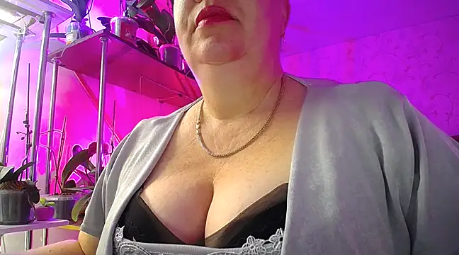 Snapshot of _Sweet_Woman chatting on January 2025 04:16:02 AM  Sweet Woman online show from January 2025 04:16:02 AM