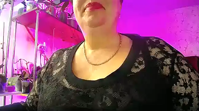 Snapshot of _Sweet_Woman chatting on February 2025 11:39:02 AM  Sweet Woman online show from February 2025 11:39:02 AM