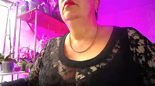 Snapshot of _Sweet_Woman chatting on February 2025 03:25:02 PM  Sweet Woman online show from February 2025 03:25:02 PM