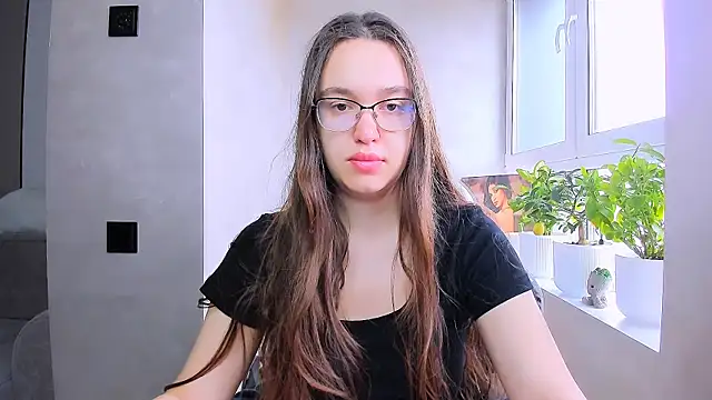 Snapshot of fancy_bunny chatting on April 2026 06:36:01 AM fancy bunny online show from April 2026 06:36:01 AM