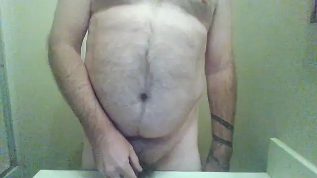 Snapshot of WatchinU82 chatting on September 2025 07:25:01 PM WatchinU82 online show from September 2025 07:25:01 PM