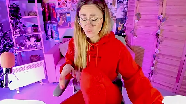 LadyIzabel online show from January 2025 08:11:02 AM