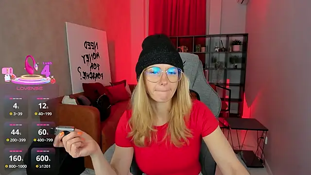 Snapshot of LadyIzabel chatting on February 2026 02:38:01 PM LadyIzabel online show from February 2026 02:38:01 PM