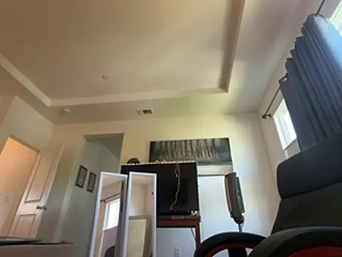 NinasNylonz online show from July 2026 05:16:01 PM