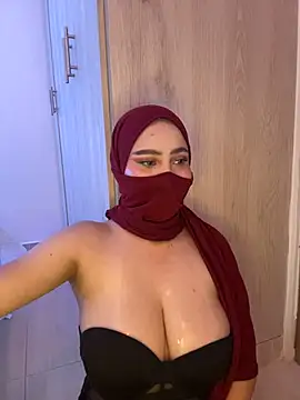 amaal  online show from November 2025 08:43:01 PM