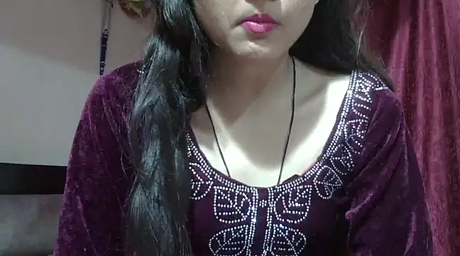 Snapshot of Aayesha chatting on March 2025 04:34:02 AM Aayesha online show from March 2025 04:34:02 AM