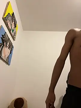 Snapshot of Masterikee chatting on February 2025 09:45:02 PM Masterikee online show from February 2025 09:45:02 PM