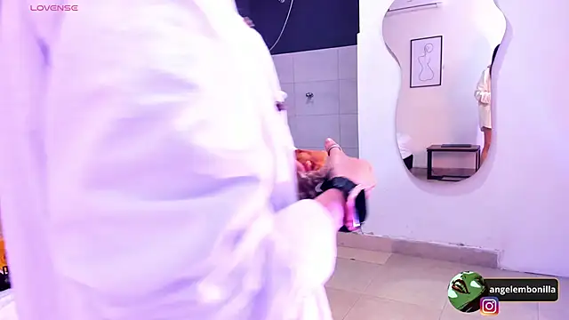 megan morgan01 online show from November 2025 12:15:02 PM