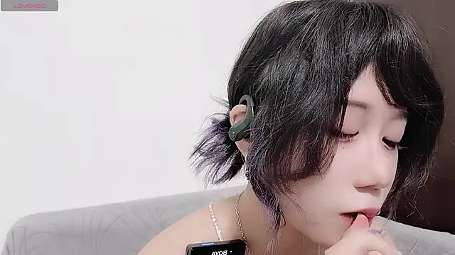 Snapshot of Fine-sand chatting on April 2026 03:40:02 PM Fine-sand online show from April 2026 03:40:02 PM