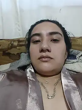 Snapshot of Hellen_Alex chatting on January 2026 01:46:01 PM Hellen Alex online show from January 2026 01:46:01 PM