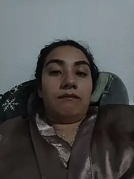 Snapshot of Hellen_Alex chatting on February 2026 01:42:02 PM Hellen Alex online show from February 2026 01:42:02 PM