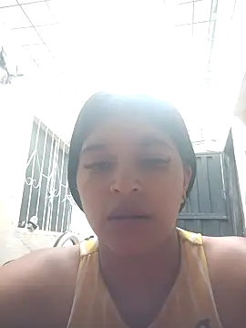 Snapshot of naughty-girl01 chatting on January 2025 02:04:01 PM naughty-girl01 online show from January 2025 02:04:01 PM