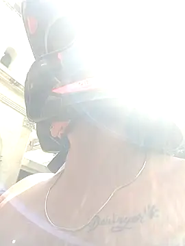 Snapshot of naughty-girl01 chatting on January 2025 04:51:02 PM naughty-girl01 online show from January 2025 04:51:02 PM