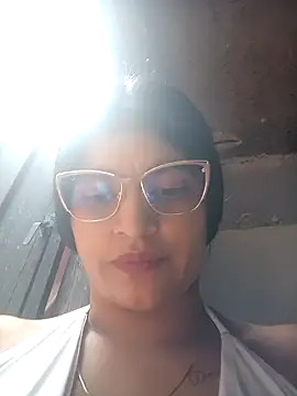 Snapshot of naughty-girl01 chatting on January 2025 05:19:01 PM naughty-girl01 online show from January 2025 05:19:01 PM