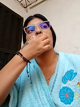 Snapshot of naughty-girl01 chatting on March 2025 02:43:02 PM naughty-girl01 online show from March 2025 02:43:02 PM