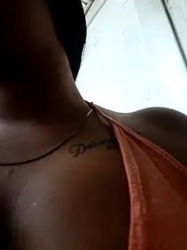 Snapshot of naughty-girl01 chatting on March 2025 01:34:01 PM naughty-girl01 online show from March 2025 01:34:01 PM