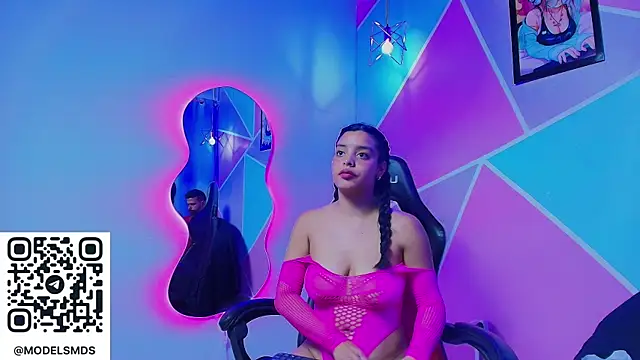 Snapshot of max_ashley_mds chatting on October 2025 01:51:02 PM max ashley mds online show from October 2025 01:51:02 PM