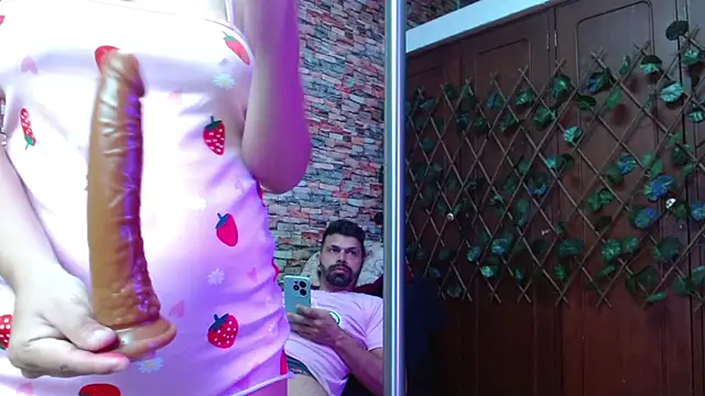 Snapshot of max_ashley_mds chatting on October 2025 01:40:02 PM max ashley mds online show from October 2025 01:40:02 PM