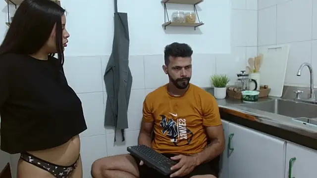 Snapshot of max_ashley_mds chatting on November 2025 01:43:01 PM max ashley mds online show from November 2025 01:43:01 PM