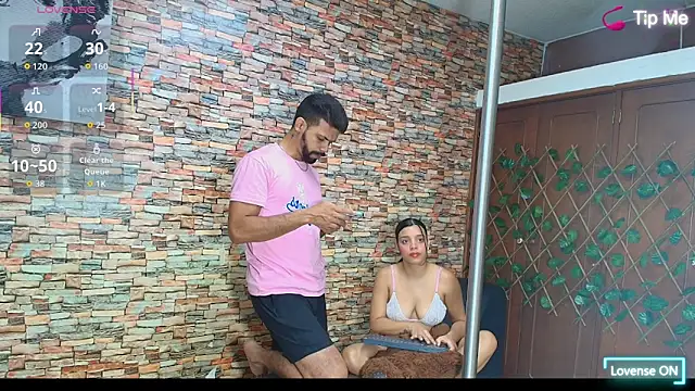 Snapshot of max_ashley_mds chatting on December 2025 01:28:02 PM max ashley mds online show from December 2025 01:28:02 PM