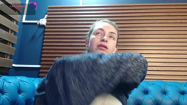  isaabellaa online show from February 2025 11:22:02 AM