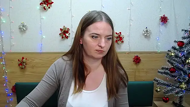 Snapshot of FreyaDak chatting on December 2024 05:51:01 PM FreyaDak online show from December 2024 05:51:01 PM