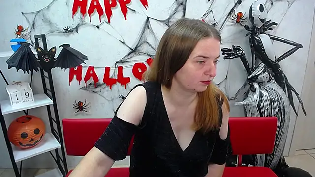 Snapshot of FreyaDak chatting on October 2025 05:08:02 AM FreyaDak online show from October 2025 05:08:02 AM