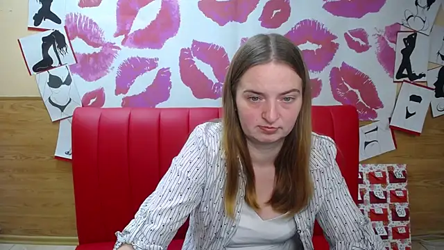 Snapshot of FreyaDak chatting on November 2025 06:03:02 PM FreyaDak online show from November 2025 06:03:02 PM