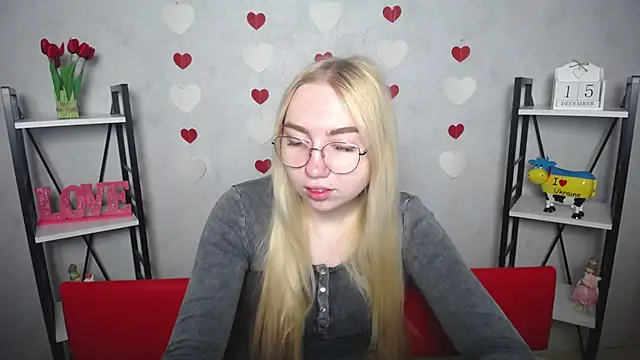 BeatriceFly online show from December 2024 06:10:02 AM