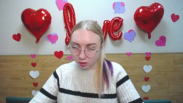 BeatriceFly online show from January 2025 10:23:02 AM