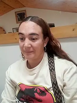 Snapshot of skayhot_ chatting on April 2026 01:23:02 PM skayhot online show from April 2026 01:23:02 PM