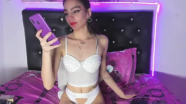 Snapshot of YUKIODAVIS chatting on January 2025 04:09:01 AM YUKIODAVIS online show from January 2025 04:09:01 AM