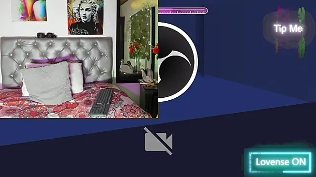 Snapshot of YUKIODAVIS chatting on October 2025 12:53:02 AM YUKIODAVIS online show from October 2025 12:53:02 AM