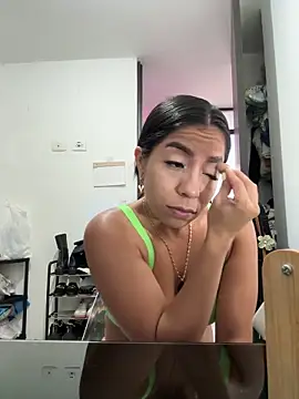 Snapshot of Mia_Gothzx chatting on May 2026 11:42:02 AM Mia Gothzx online show from May 2026 11:42:02 AM