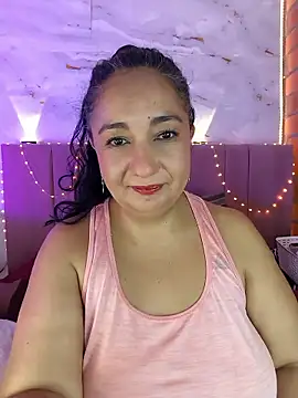 Snapshot of AnSavina chatting on April 2026 03:17:02 PM AnSavina online show from April 2026 03:17:02 PM