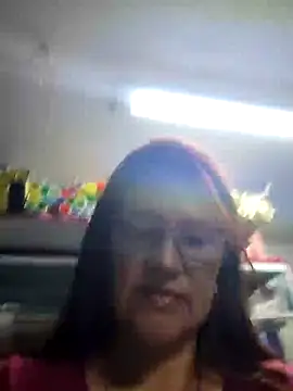 Edged Hot69 online show from January 2025 05:09:02 PM