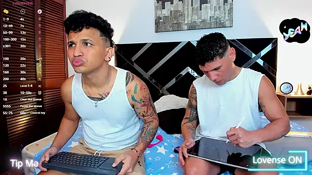 Snapshot of toyboys1 chatting on April 2026 03:45:01 AM toyboys1 online show from April 2026 03:45:01 AM