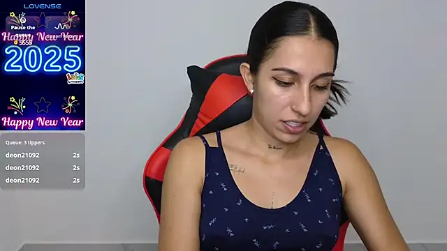 tammyandrade  online show from January 2025 08:44:01 PM