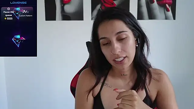 tammyandrade  online show from January 2025 10:41:02 PM