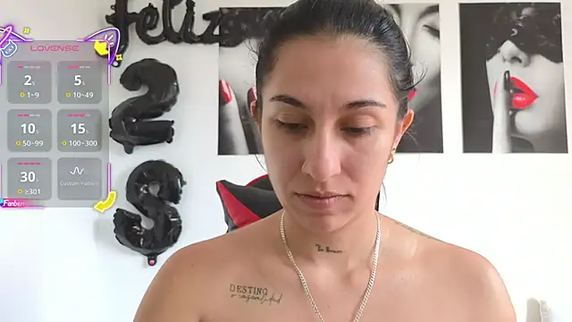 tammyandrade  online show from February 2026 02:05:01 PM